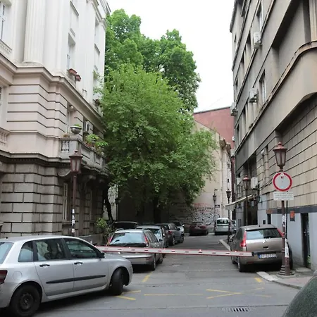 Appartement Atelier 1 Belgrado